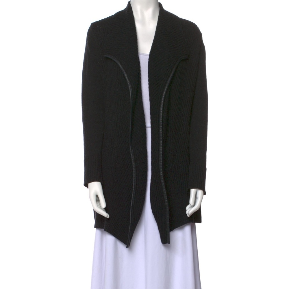 Vince sweater with leather trim